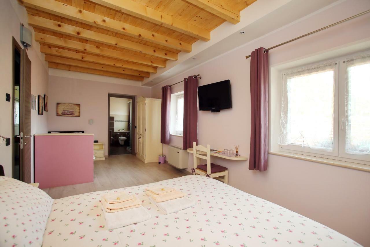 B&B La Vecchia Tipografia - Lago D'Idro Ponte Caffaro ภายนอก รูปภาพ
