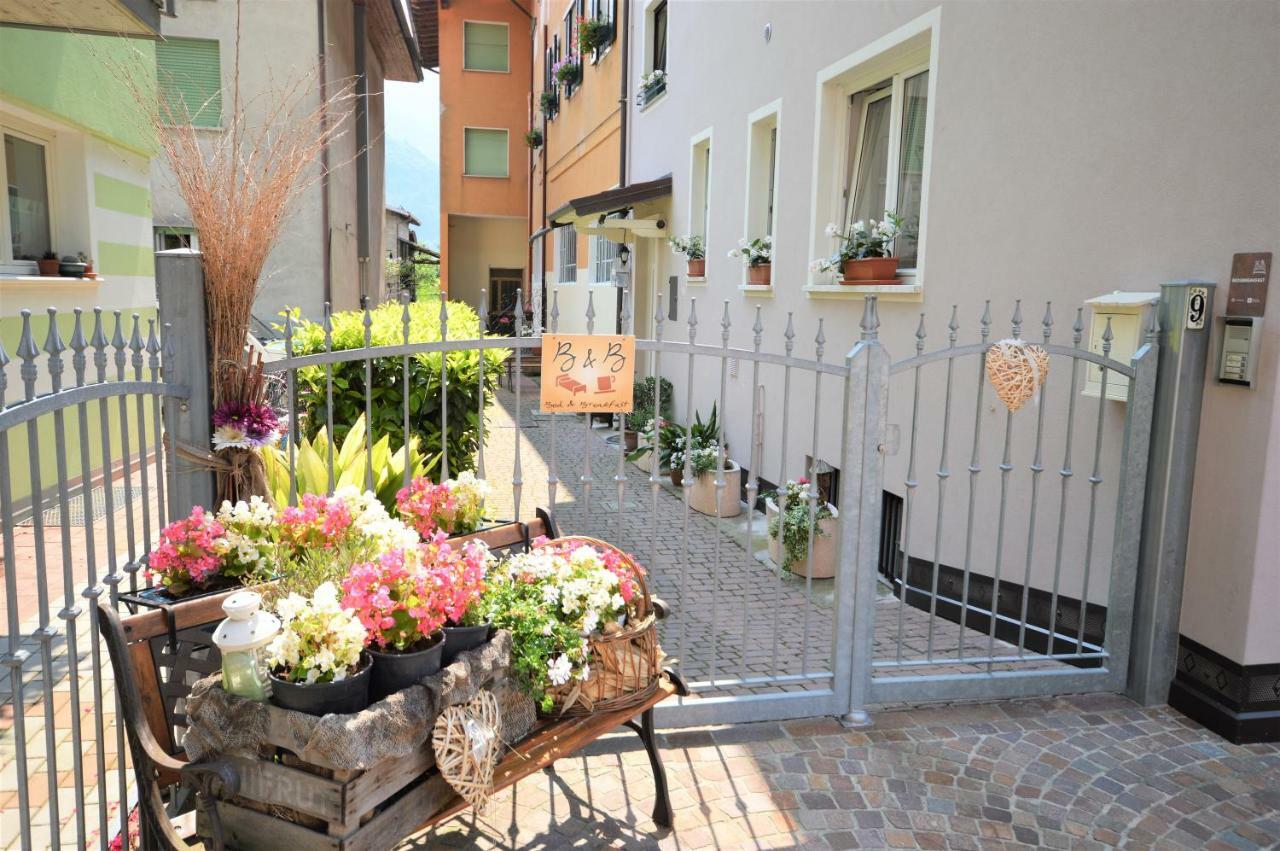 B&B La Vecchia Tipografia - Lago D'Idro Ponte Caffaro ภายนอก รูปภาพ